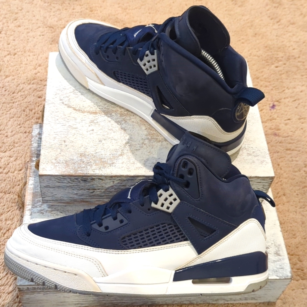 Jordan Spizike Obsidian